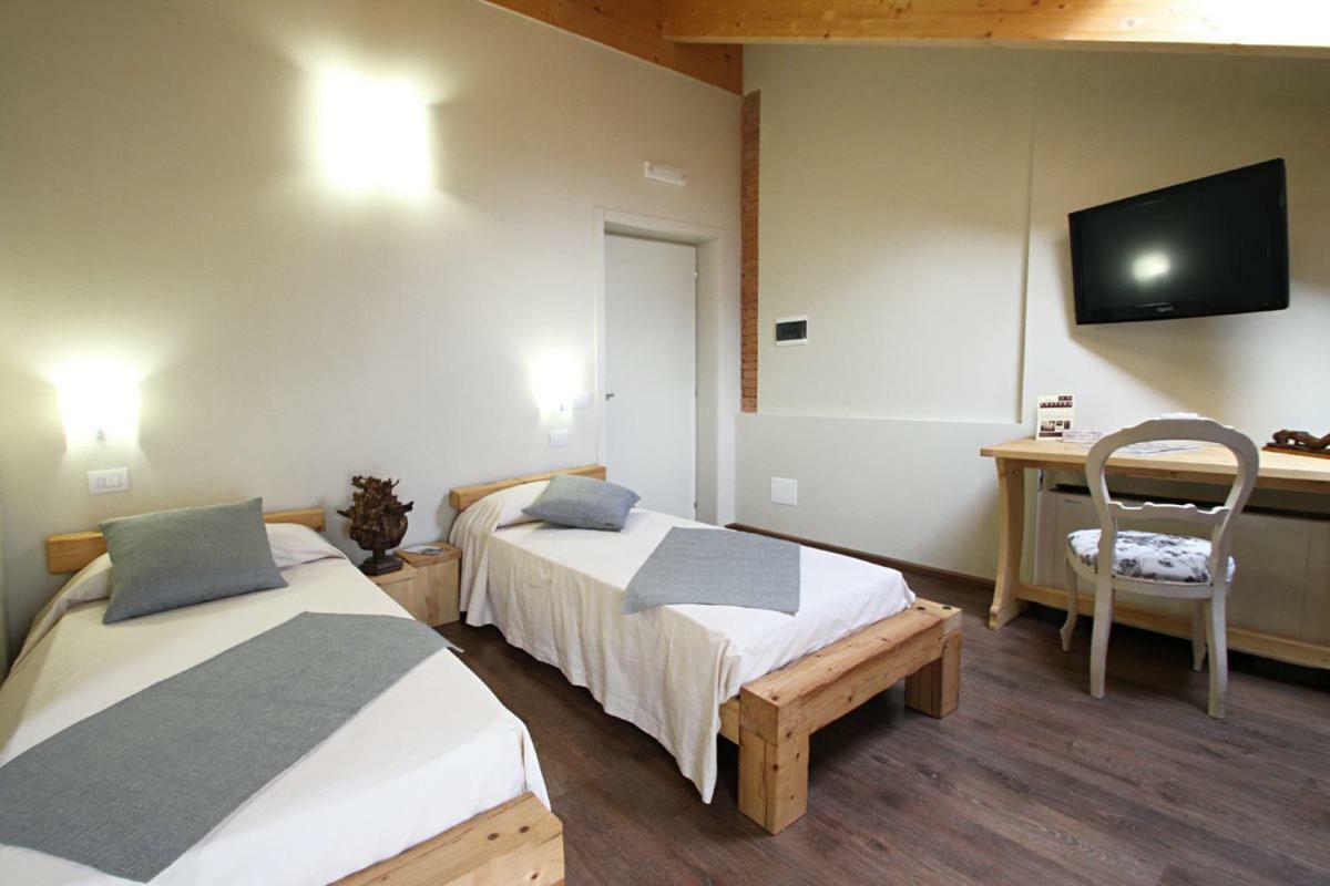All'Albaro Agriturismo Salizzole Εξωτερικό φωτογραφία